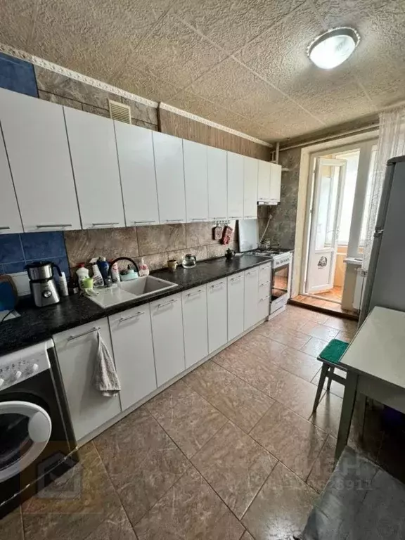 3-к кв. Крым, Евпатория ул. 60 лет ВЛКСМ, 26/151 (63.3 м) - Фото 0