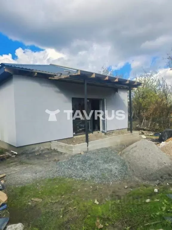 Дом в Крым, Симферопольский район, Трудовское с/пос, пос. Айкаван, ... - Фото 1