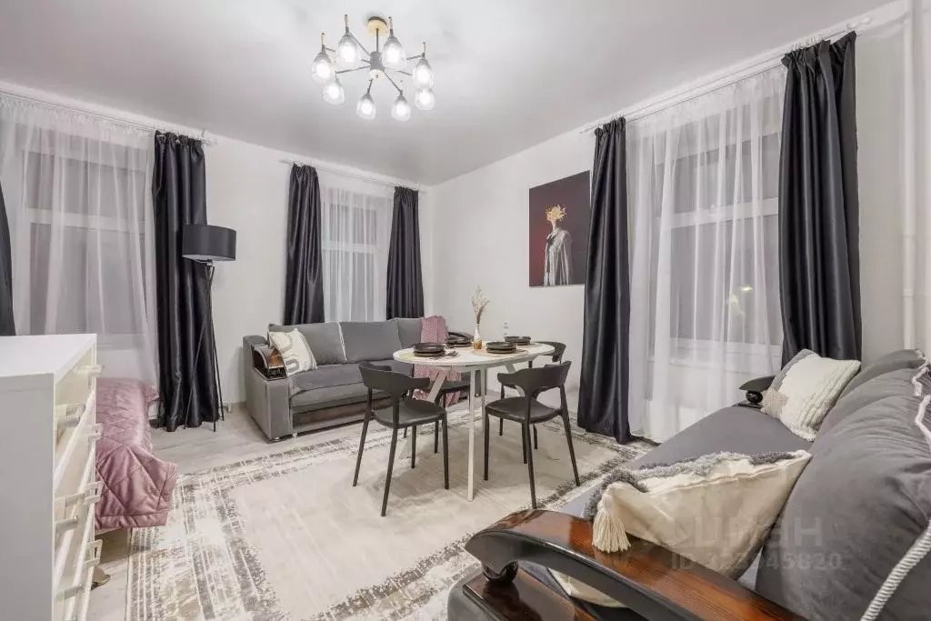 3-к кв. Санкт-Петербург ул. Жуковского, 34 (65.0 м) - Фото 0