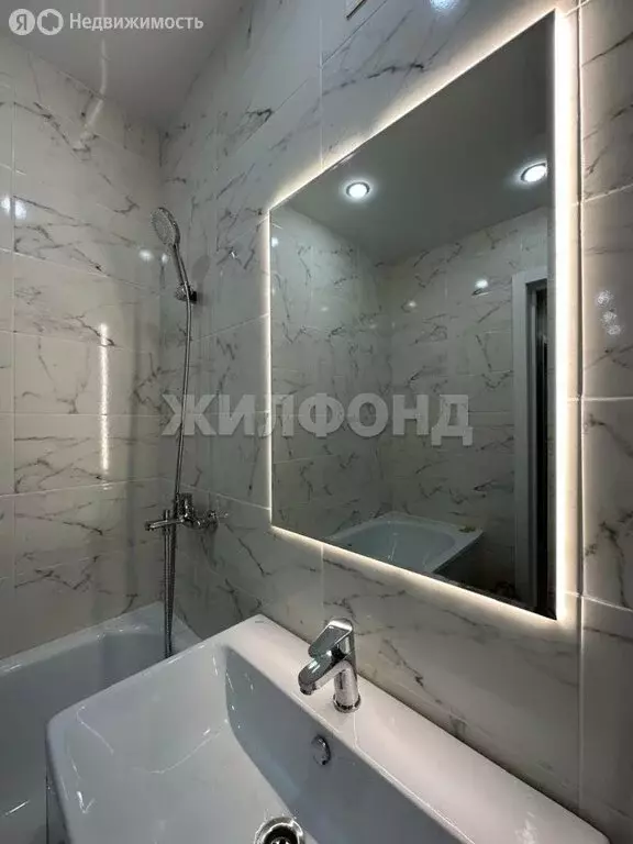 2-комнатная квартира: Бердск, Белокаменная улица, 29 (47.4 м) - Фото 1