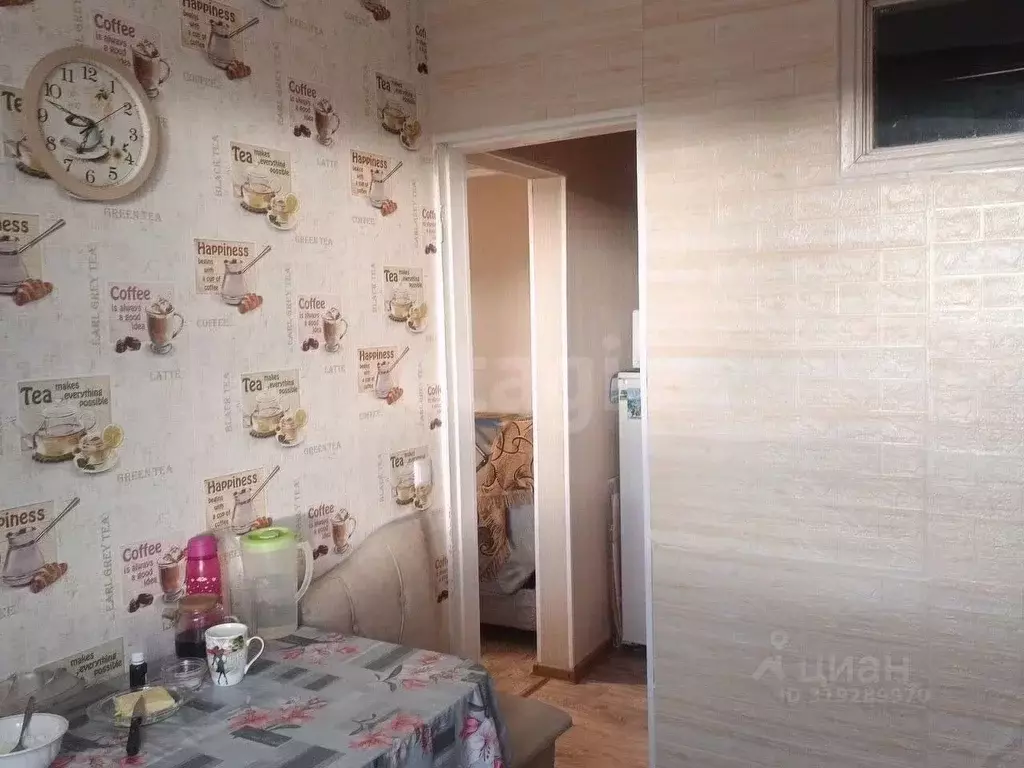 2-к кв. Бурятия, Улан-Удэ Октябрьская ул., 46 (41.6 м) - Фото 0