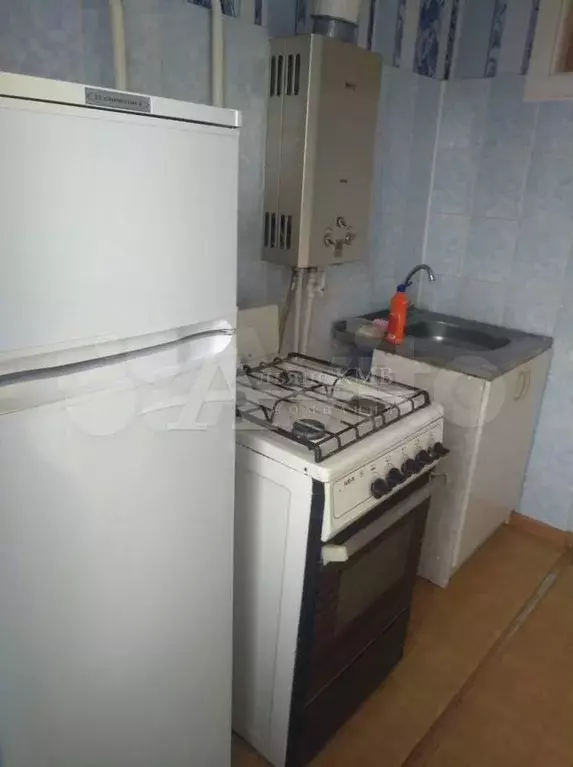 2-к. квартира, 42 м, 5/5 эт. - Фото 0
