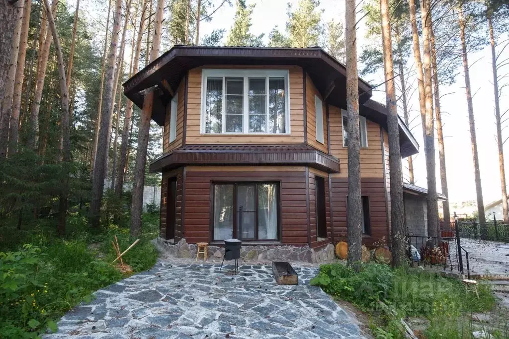 Дом в Челябинская область, Златоуст Кооперативная ул., 55 (200 м) - Фото 2