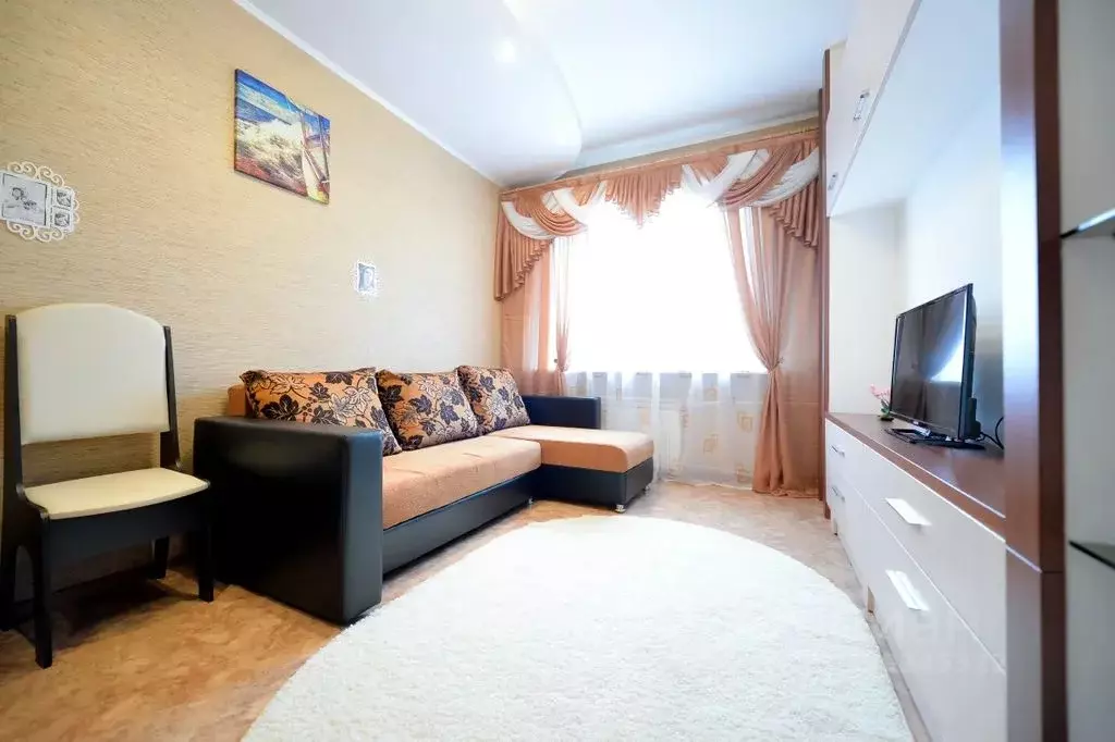 4-к кв. Челябинская область, Челябинск ул. Кирова, 110 (82.0 м) - Фото 0