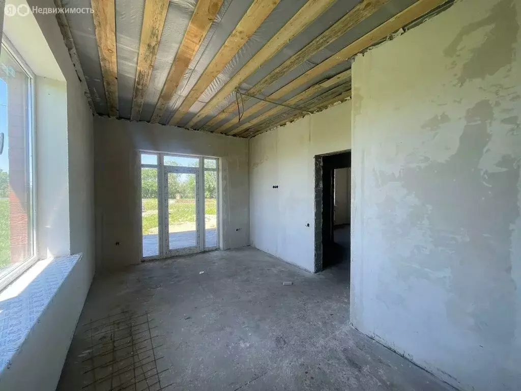 Дом в Гулькевичи, улица Степана Разина (70 м) - Фото 2