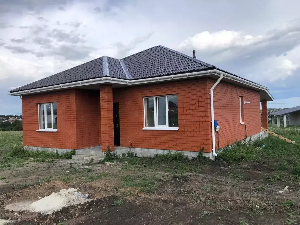 Дом в Белгородская область, Белгородский район, Пушкарское с/пос, с. ... - Фото 0