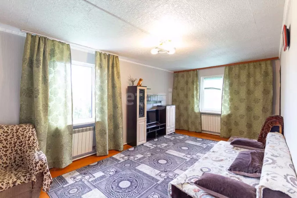 Дом в Еврейская автономная область, Смидовичский район, с. ... - Фото 1