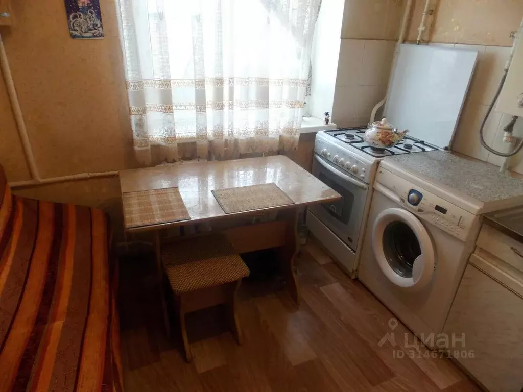 3-к кв. Краснодарский край, Северский район, Афипское городское ... - Фото 1