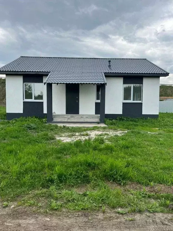Дом в Свердловская область, Белоярский муниципальный округ, с. ... - Фото 0