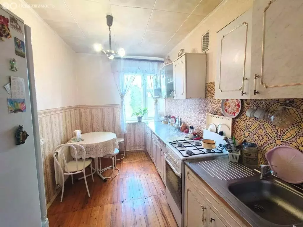 2-комнатная квартира: Покров, улица 3-го Интернационала, 76 (48.7 м) - Фото 0