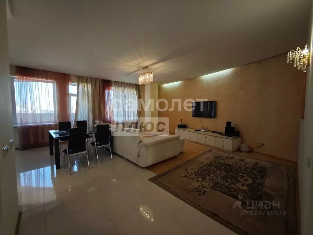 2-к кв. Свердловская область, Екатеринбург ул. Малышева, 71А (110.0 м) - Фото 2