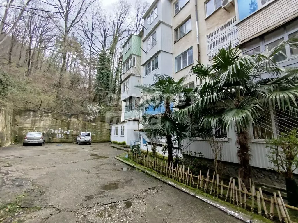 3-комнатная квартира: посёлок Сосновый, 2 (59.2 м) - Фото 1