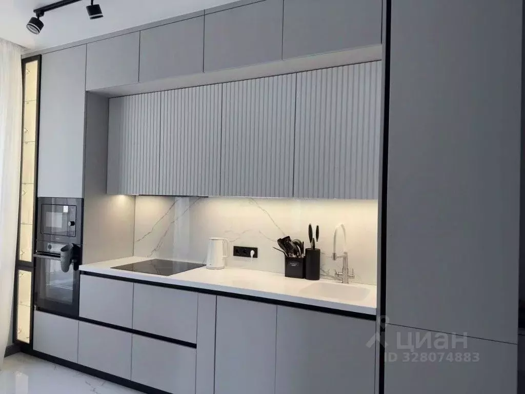 2-к кв. Крым, Симферополь ул. Воровского, 24В (62.0 м) - Фото 1