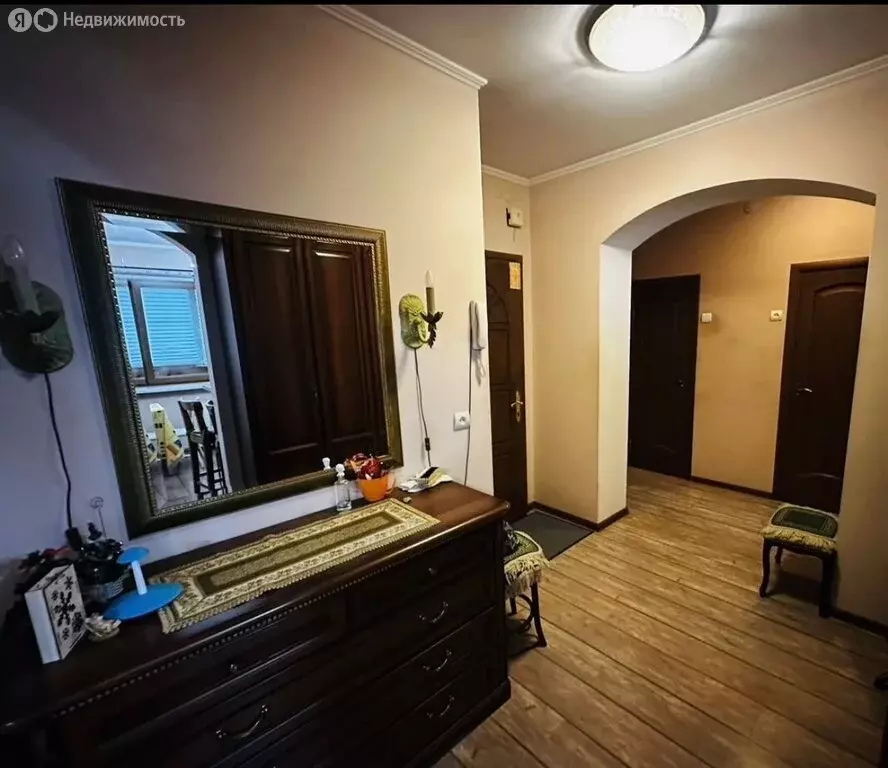 2-комнатная квартира: Лобня, улица Монтажников, 4 (69.7 м) - Фото 1