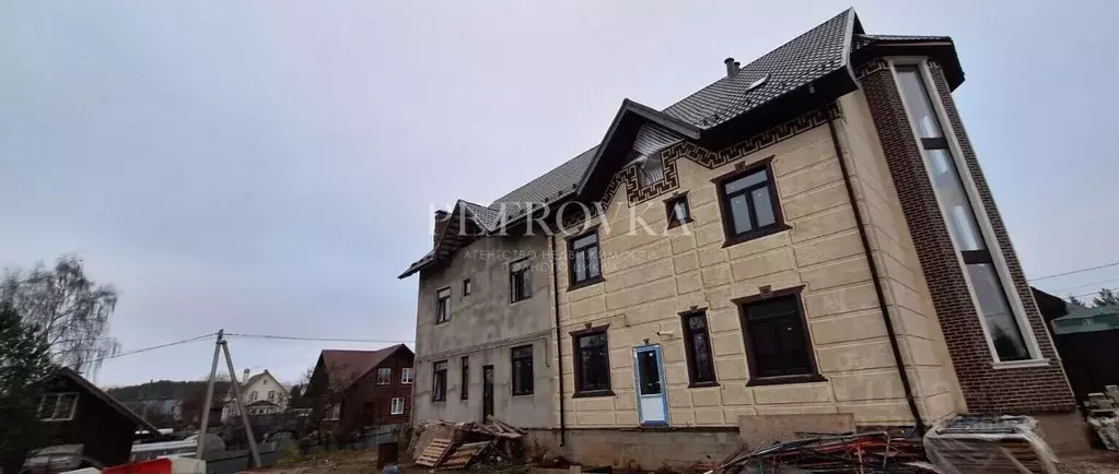 Коттедж в Москва № 30 кв-л,  (270 м) - Фото 1