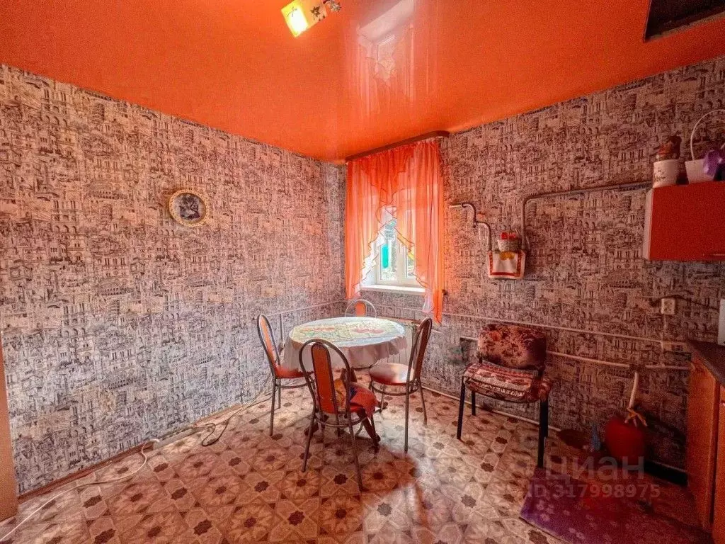 Дом в Оренбургская область, Оренбург Октябрьская ул., 121 (84 м) - Фото 0