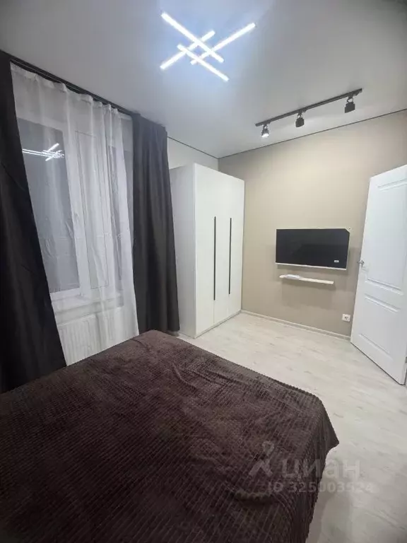 1-к кв. Санкт-Петербург пос. Шушары, ул. Чудовская, 14к1 (33.4 м) - Фото 1