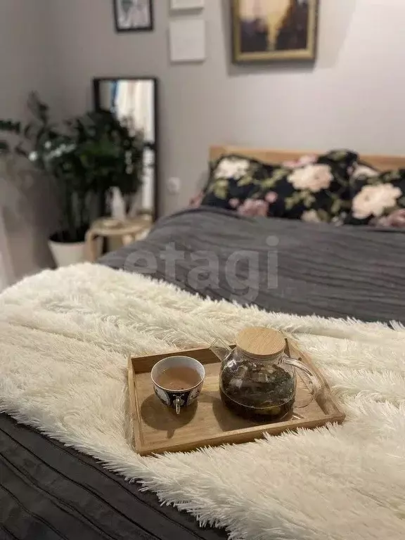 2-к кв. Свердловская область, Екатеринбург ул. Тверитина, 41 (53.6 м) - Фото 1