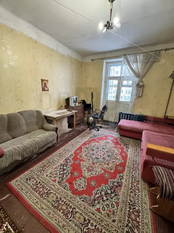 Комната 64 м в 3-к., 3/4 эт. - Фото 0