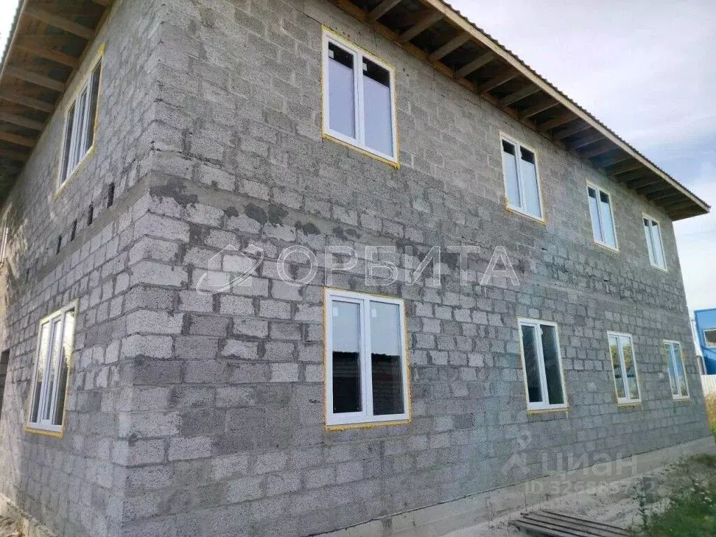 Дом в Тюменская область, Тюмень Парфеново мкр, ул. Лобкова (285 м) - Фото 2