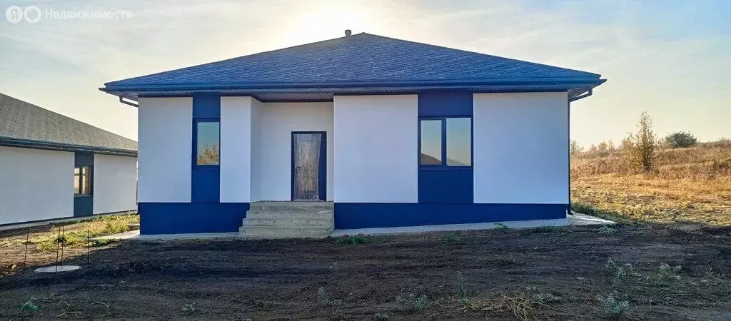 Дом в село Усть-Курдюм, Большая Николаевская улица (115 м) - Фото 2