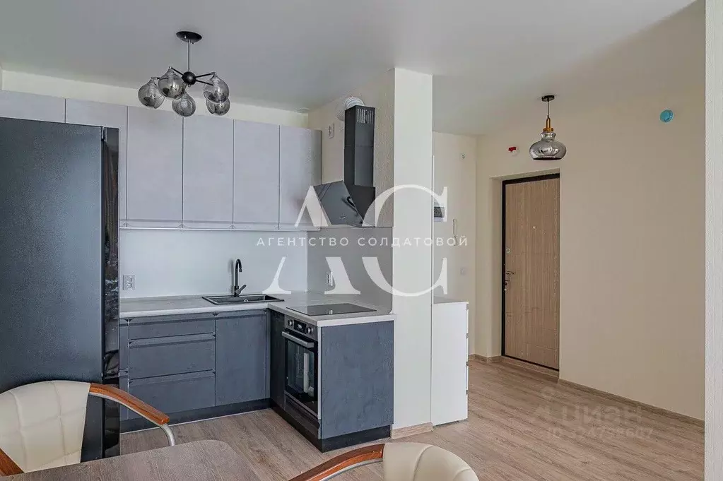 1-к кв. Свердловская область, Екатеринбург ул. Печатников, 1 (47.0 м) - Фото 2