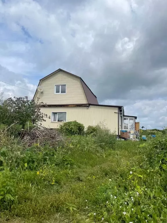 Дом в Башкортостан, Чишминский район, Алкинский сельсовет, д. ... - Фото 2