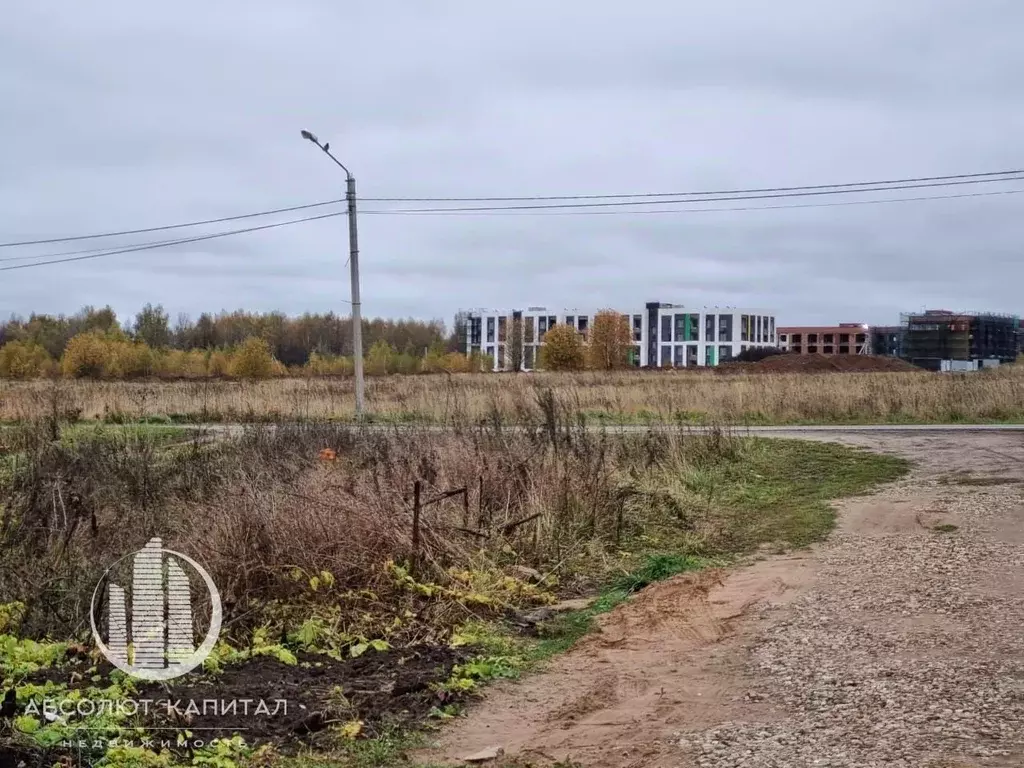 Участок в Московская область, Сергиево-Посадский городской округ, д. ... - Фото 1