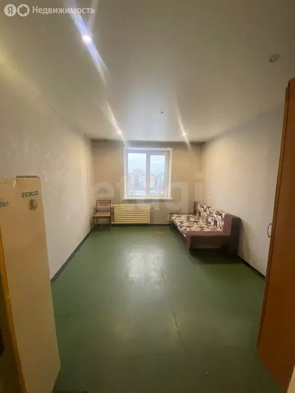 1к в 3-комнатной квартире (13 м) - Фото 1