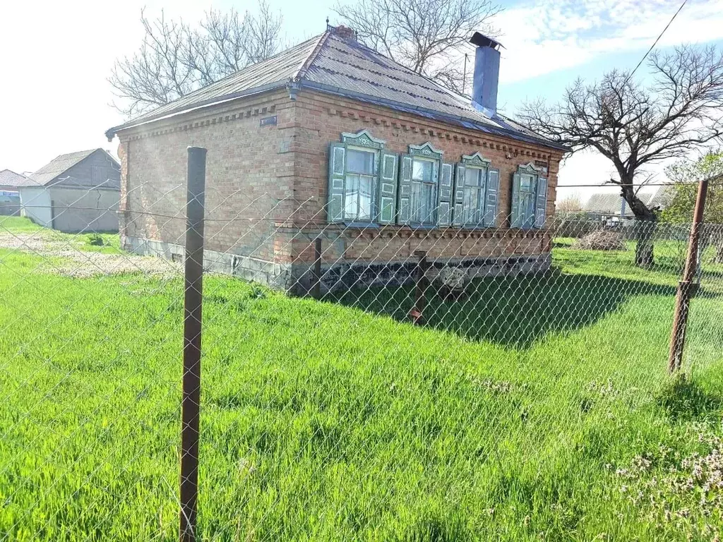 Дом в Ростовская область, Аксайский район, Ольгинская ст-ца ... - Фото 0