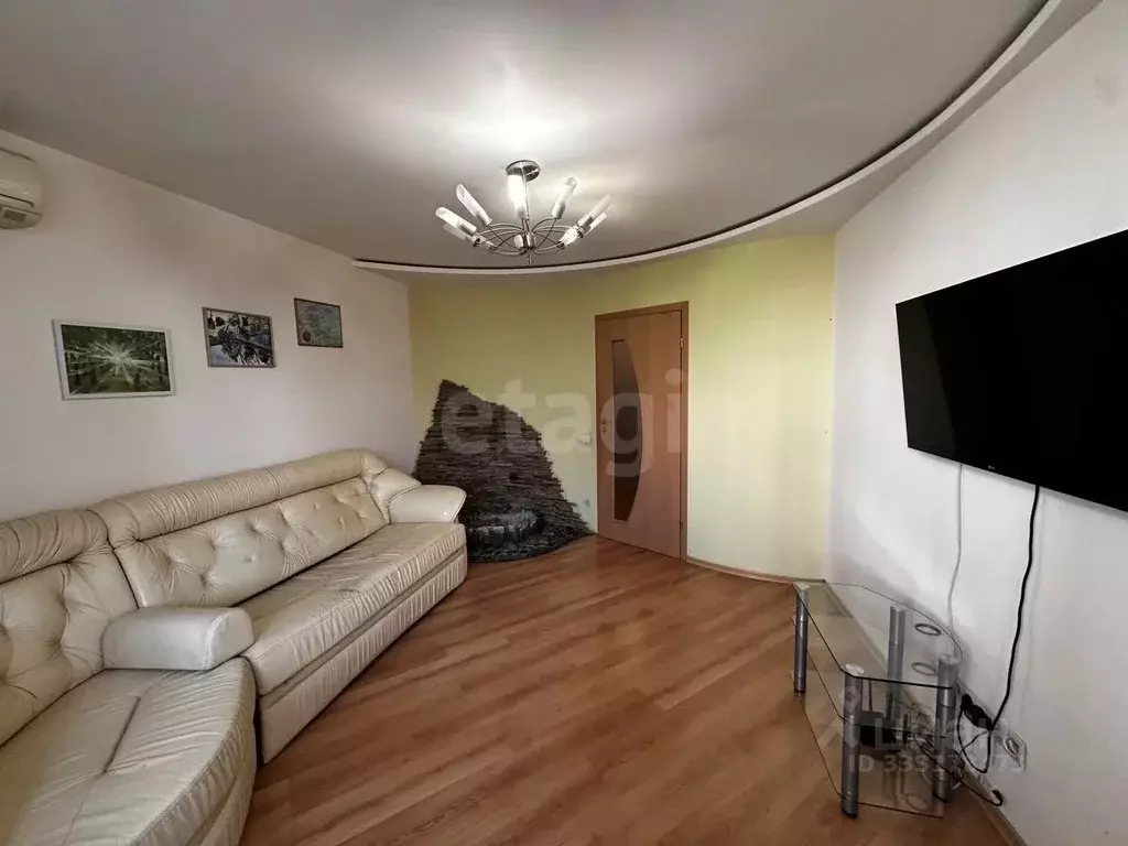 3-к кв. Крым, Симферополь ул. Лексина (66.3 м) - Фото 2