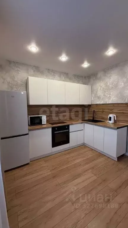 1-к кв. Тюменская область, Тюмень ул. Обдорская, 3 (41.6 м) - Фото 0