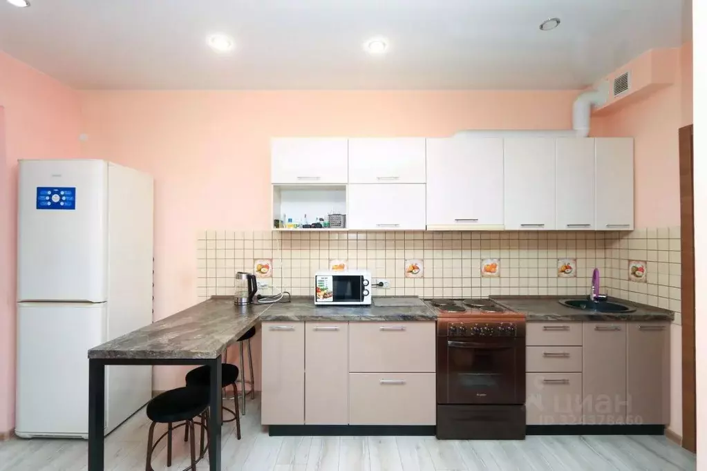 2-к кв. Иркутская область, Иркутск наб. Верхняя, 173 (55.0 м) - Фото 1