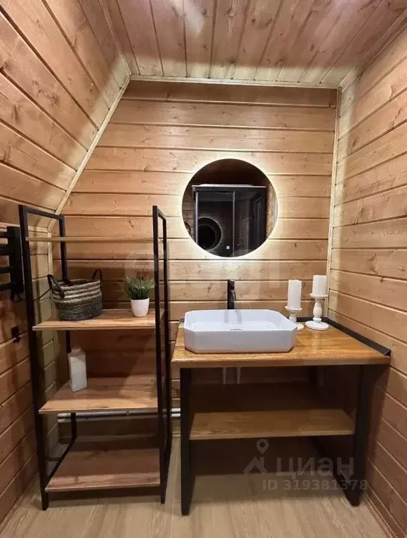 Дом в Коми, Сыктывдинский район, Лэзым муниципальное образование, с. ... - Фото 0