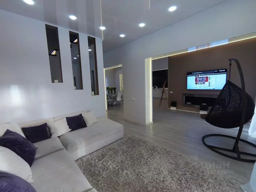 Дом в Коми, Сыктывкар пл. Стефановская (195 м) - Фото 1