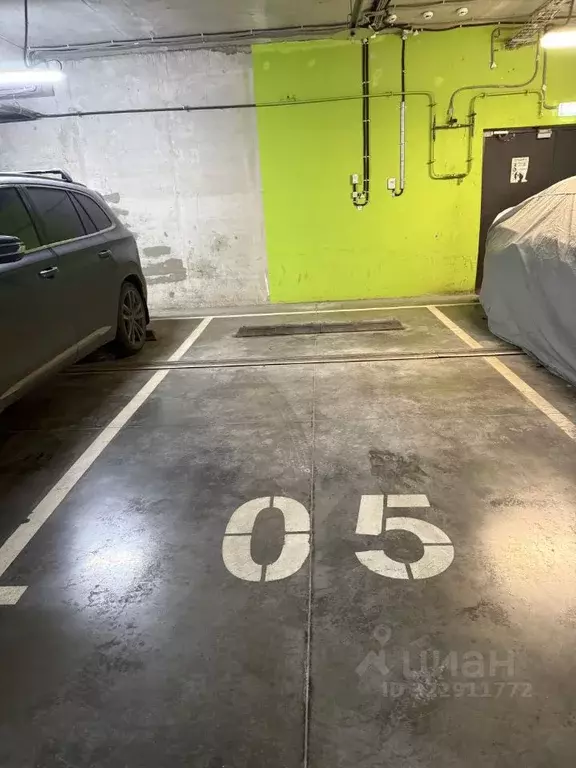 Гараж в Москва ул. Саларьевская, 14к3 (16 м) - Фото 1