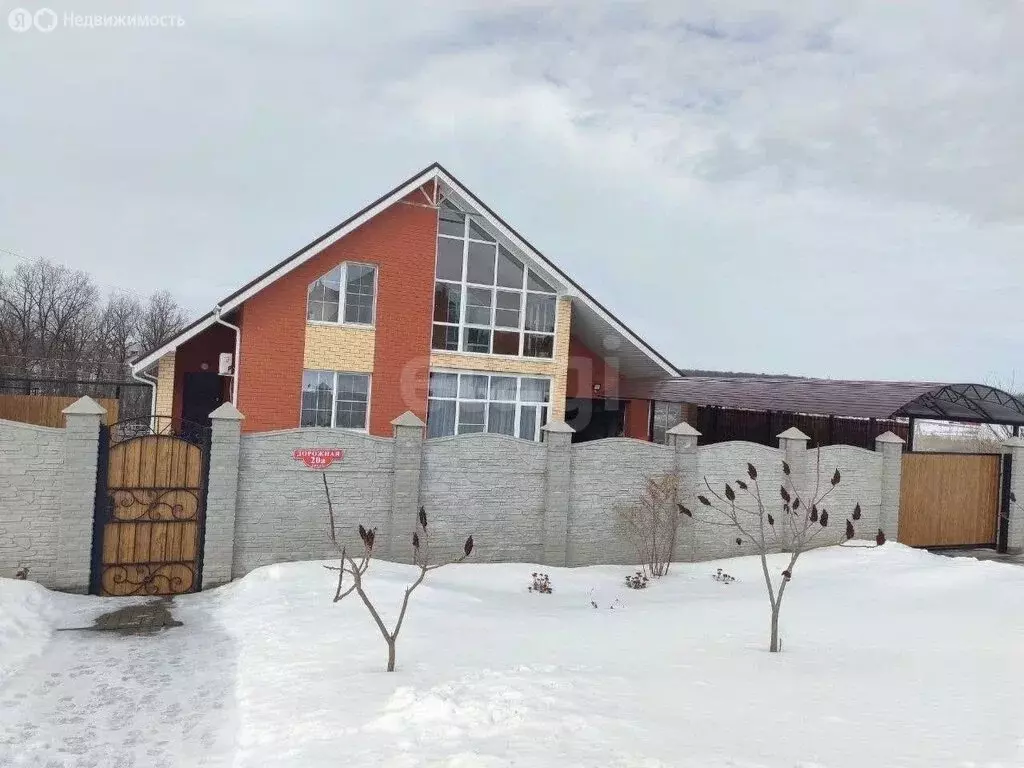 Дом в село Таврово, Дорожная улица (143 м) - Фото 1