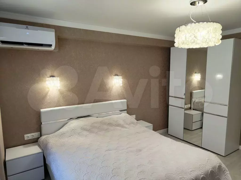 2-к. квартира, 70 м, 4/9 эт. - Фото 1