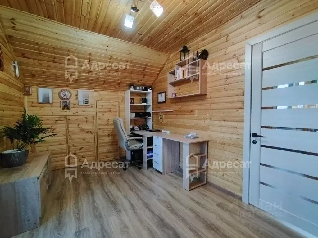 Дом в Волгоградская область, Волгоград ул. имени Менделеева (102 м) - Фото 2