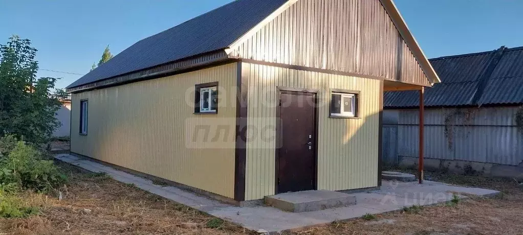 Дом в Оренбургская область, с. Ташла пер. Первомайский, 5 (66 м) - Фото 2