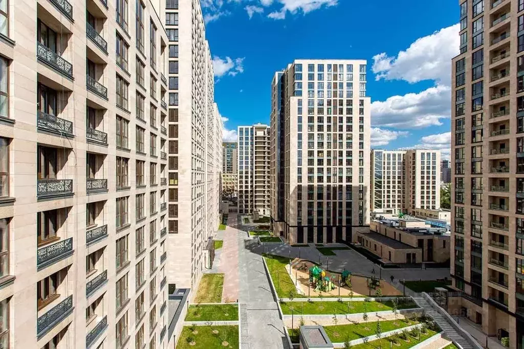 2-к кв. Москва ул. Сергея Макеева, 9к4 (93.0 м) - Фото 1