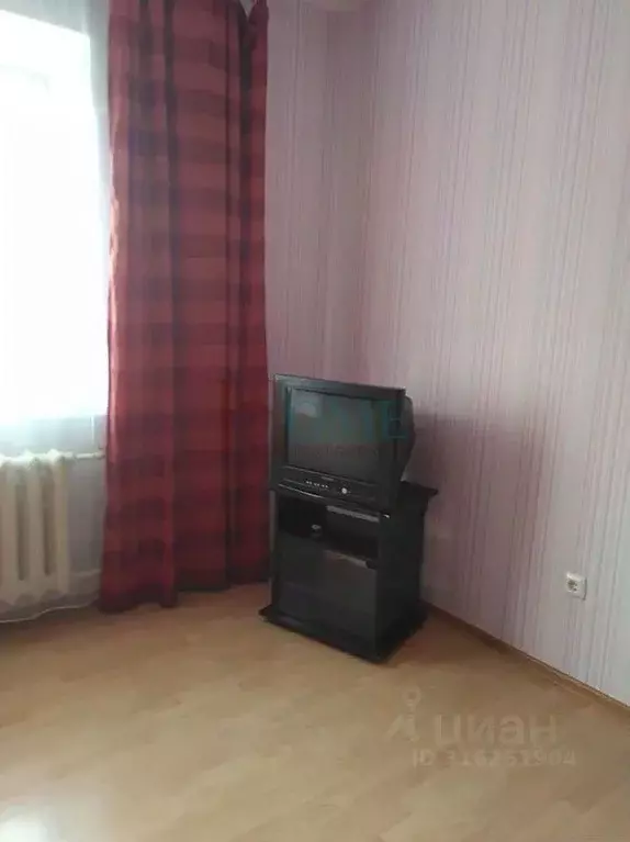 2-к кв. Новосибирская область, Новосибирск Ипподромская ул., 19 (70.0 ... - Фото 1