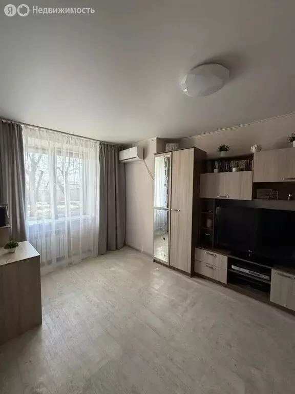 1-комнатная квартира: Астрахань, село Карантинное, Прибрежная улица, ... - Фото 2