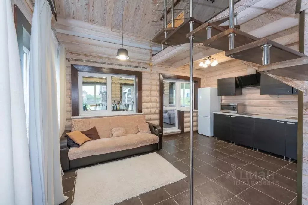 Дом в Пермский край, Пермский район, с. Ляды  (318 м) - Фото 1