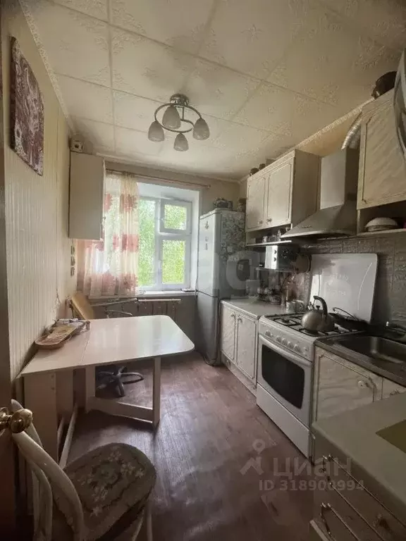 2-к кв. Коми, Усинск ул. Строителей, 4 (51.1 м) - Фото 0