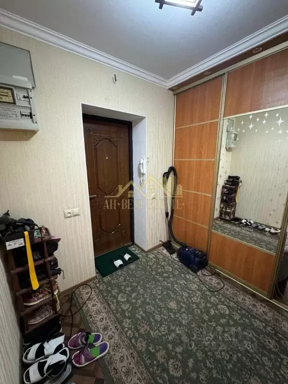 3-к кв. Северная Осетия, Владикавказ Весенняя ул., 11к2 (98.0 м) - Фото 2