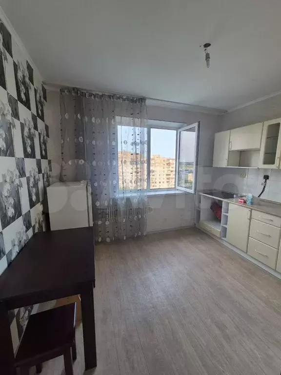 1-к. квартира, 39 м, 9/9 эт. - Фото 1
