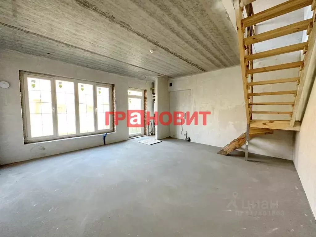 3-к кв. Новосибирская область, Новосибирский район, Мичуринский ... - Фото 0