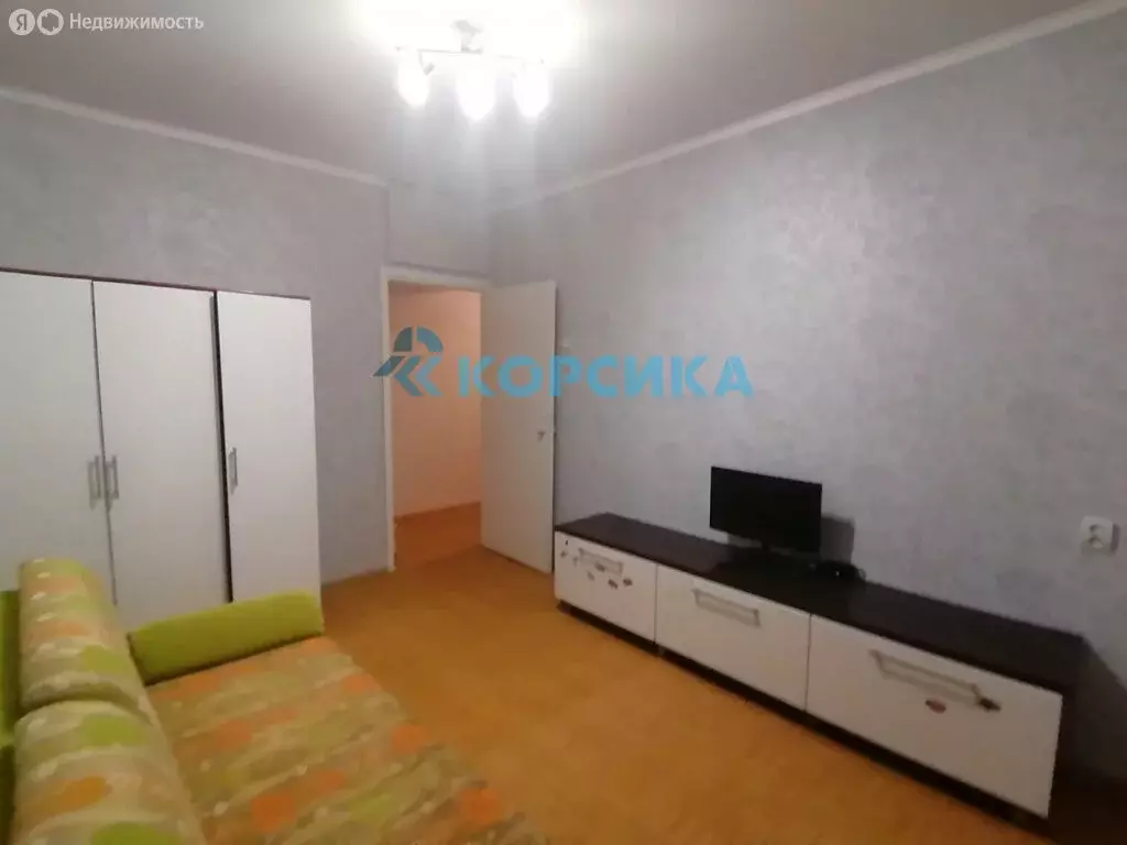 1-комнатная квартира: Набережные Челны, посёлок ЗЯБ, улица Хади ... - Фото 1