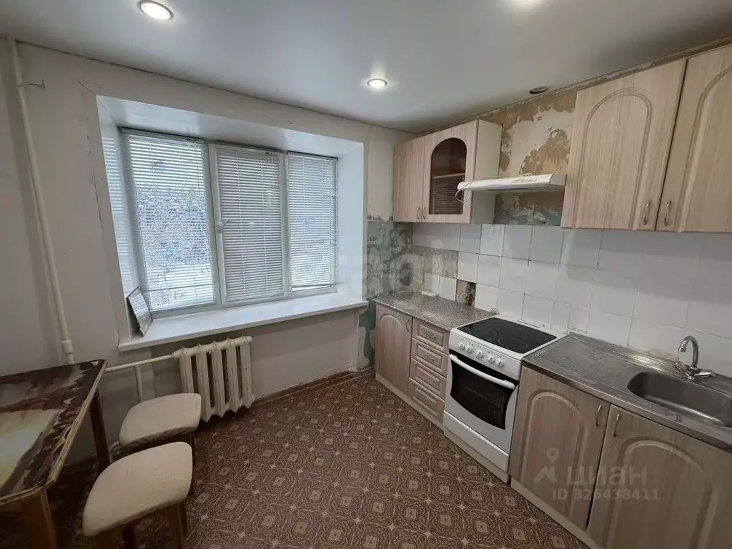 1-к кв. Кировская область, Кирово-Чепецк ул. Ленина, 36к2 (36.0 м) - Фото 1